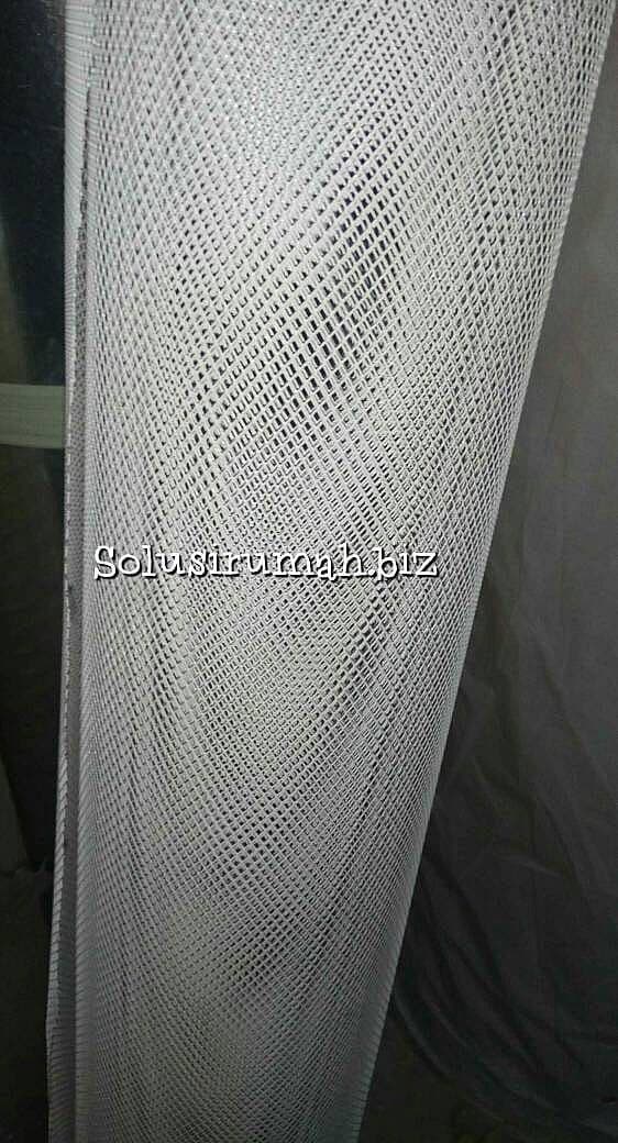KAWAT BAJA PARABOLA PUTIH 1M BAJA TEBAL KAWAT NYAMUK PVC COATED EXPAND