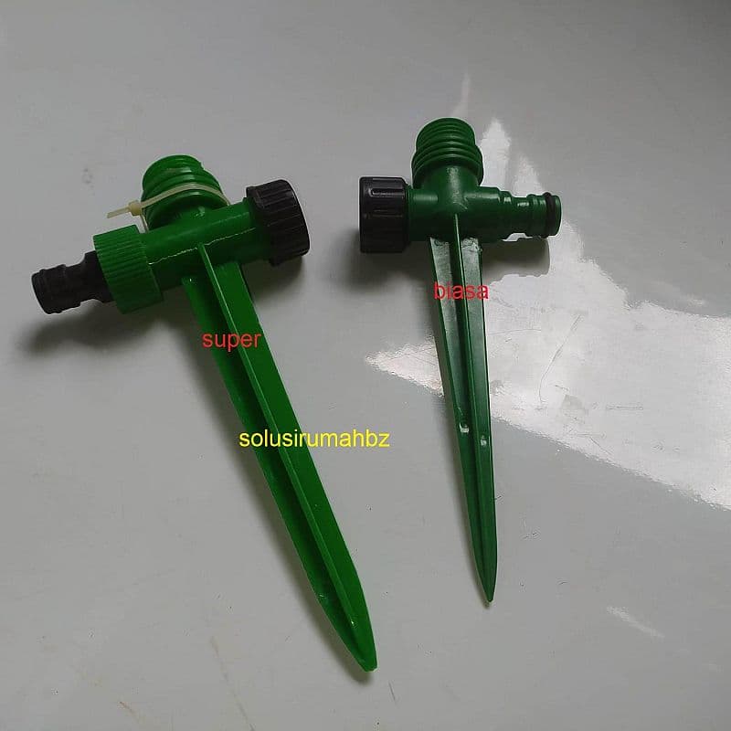 STAKE SPRINKLE CAGAK SPRINKLER SPRINGKLER QUICK CONNECT 1/2 INCH 1/2"