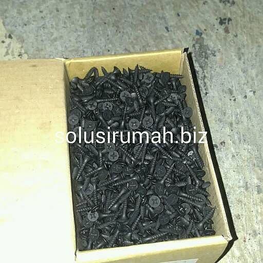 SEKRUP GIP 3/4 INCH HITAM DRYWALL 100BJ