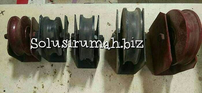 RODA PAGAR V COR JALAN SIKU BESI LEBAR RODA 8CM