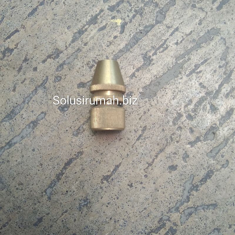SPUYER LURUS DRAT DALAM 1/4 KUNINGAN NOSEL KABUT WALET TEBAL SPRINKLER