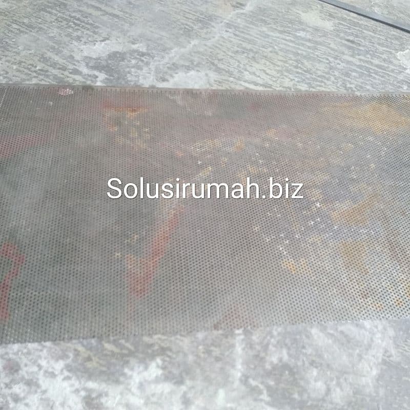 PLAT LUBANG BESI 08MM*7MM 25*50CM POTONGAN PERFORATED BESI LBPK