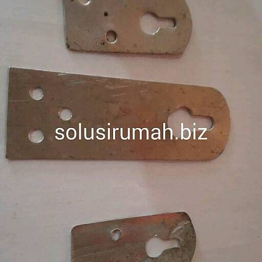 klem pigura clamp kaca 8cm