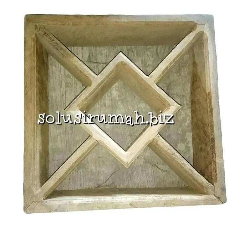 LOSTER KAYU 30 X 30 KUPAT TENGAH ROOSTER ANGIN-ANGIN ANGIN2 WOOD
