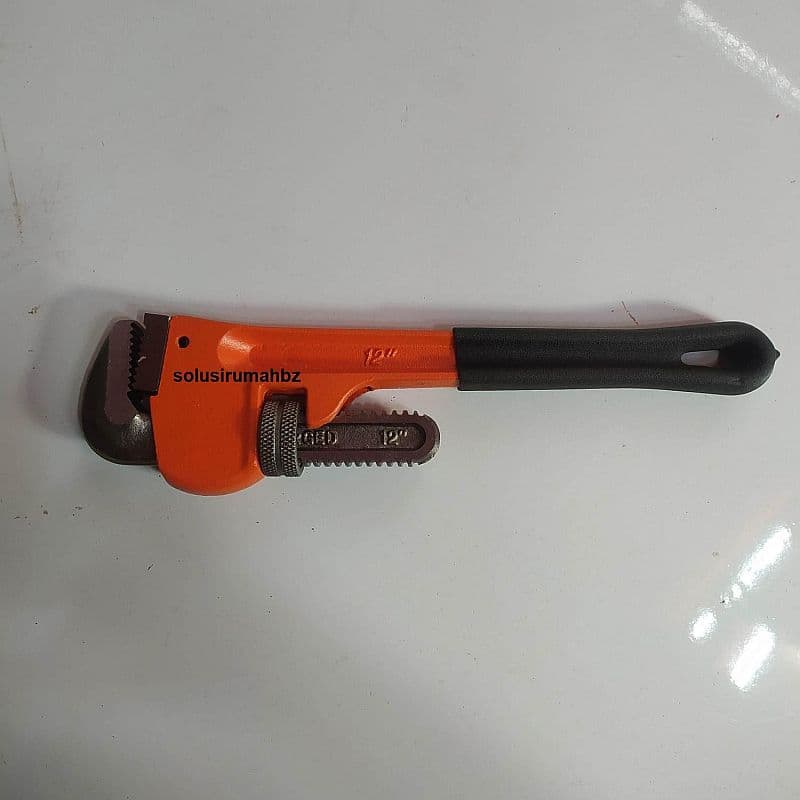 Kunci Pipa 12 inch pipe Wrench panjang 12" 300mm metal besi 300 mm 30cm 30 cm