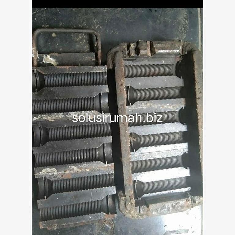 cetakan cetak pencabut karet bulu ayam besi molding matras besi metal