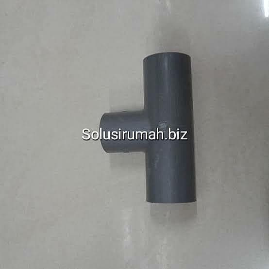 Tee 3/4 x 1/2 T PVC 3 per 4 x 1 per 2 inch in pipa air 3-4 1-2 in