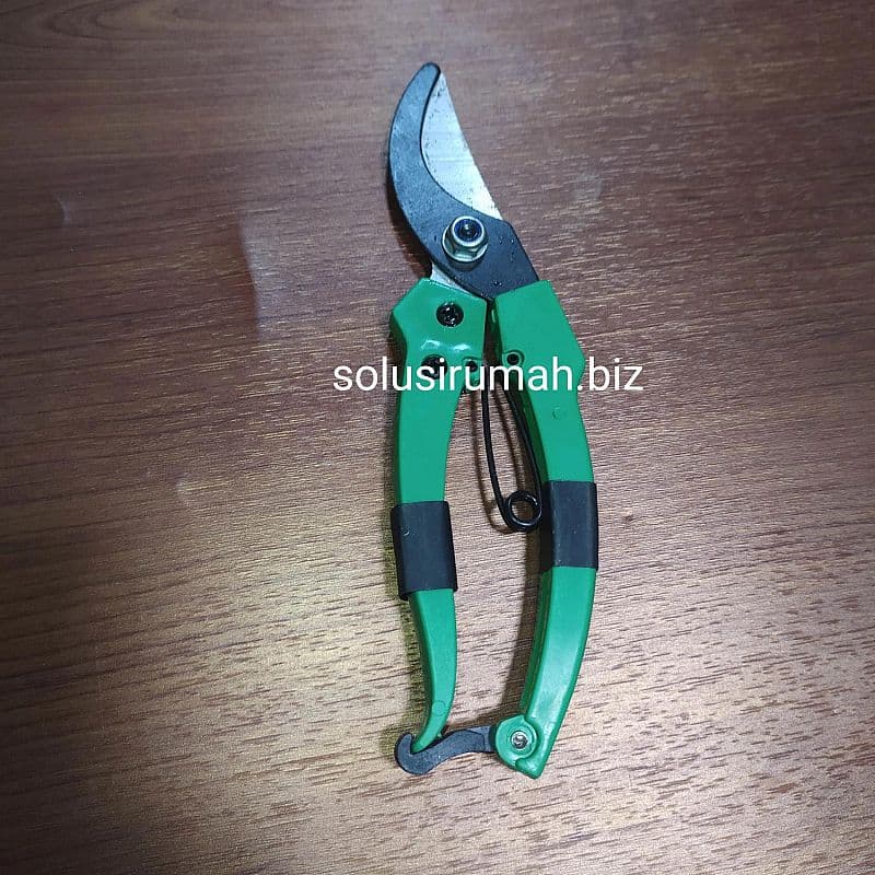 GUNTING DAHAN 7" PVC FIERCE TIGER 7 IN PRUNING SHEAR HIJAU HITAM