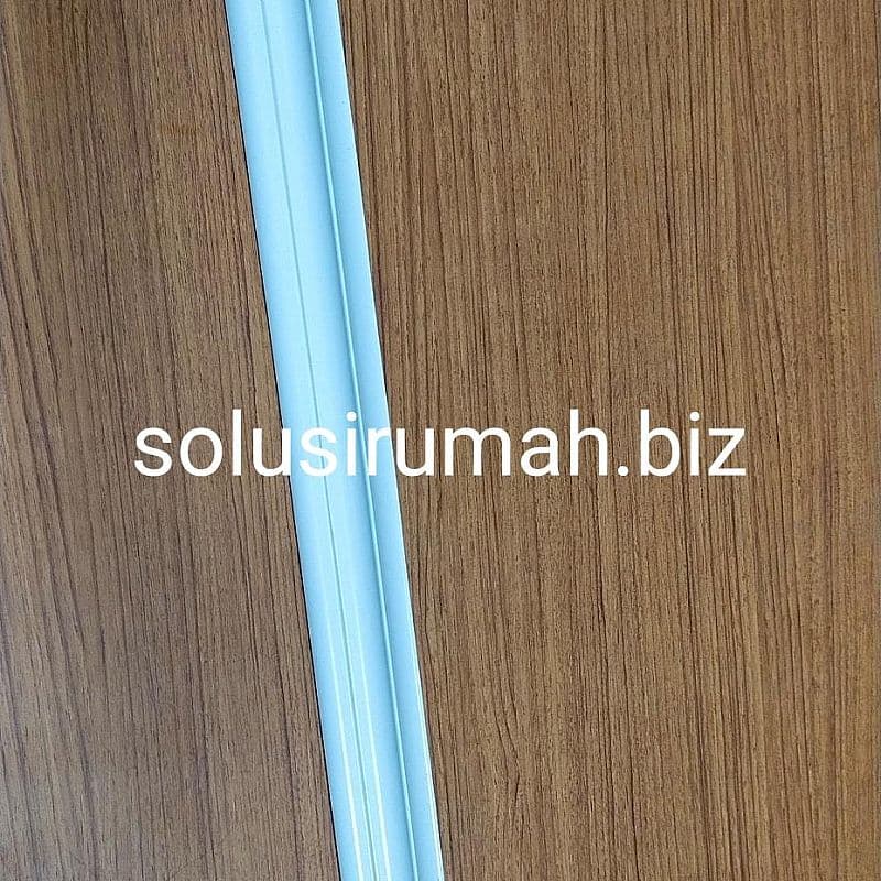 LIST PVC SUDUT PLASTIK PROFIL 30 mm 1m permeter PUTIH WHITE LIS PLAFON