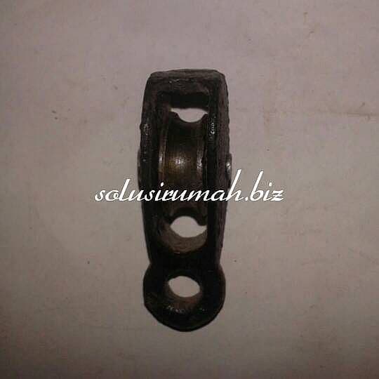 KEREKAN BURUNG 3/4" HITAM PULLEY PCS
