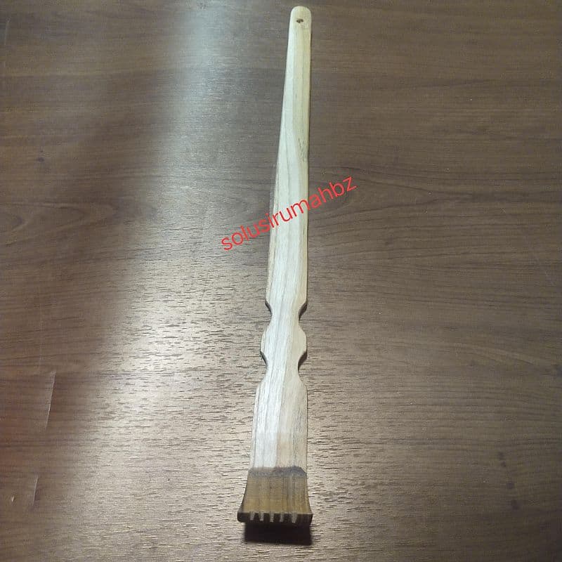 TONGKAT GARUK BADAN KAYU PENGGARUK PUNGGUNG GARUKAN