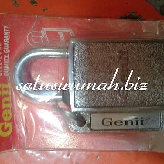 GEMBOK MAGNET 28