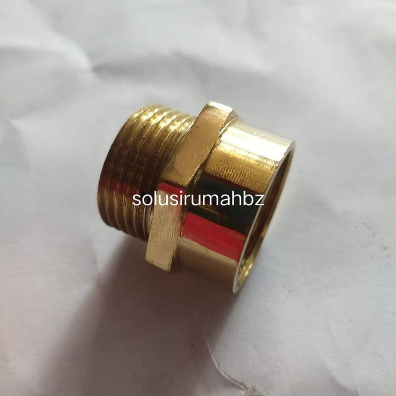 SOK DRAT LUAR 3/8 X DALAM &frac12; KUNINGAN SOCK 3/8&rdquo; &frac12;&rdquo;