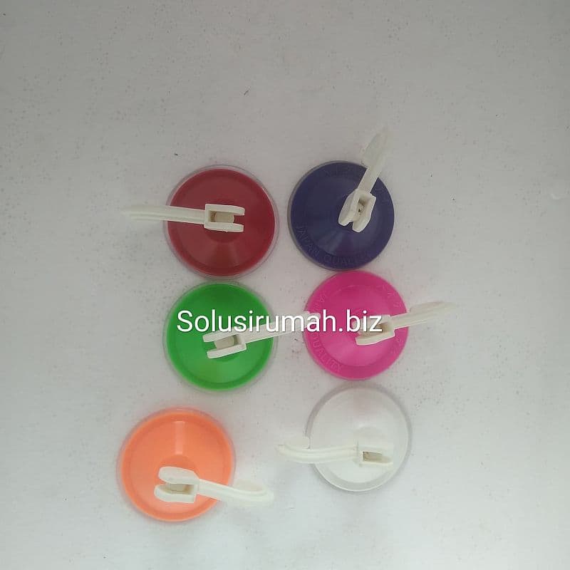 GANTUNGAN BAJU 1KAIT PVC KAPSTOK SNAP HOOK WARNA SEADANYA 1BIJI hanger