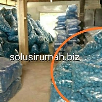 TUTUP GALON PERKARUNG +-1000BJ BIRU MUDA ISI ULANG AQUA