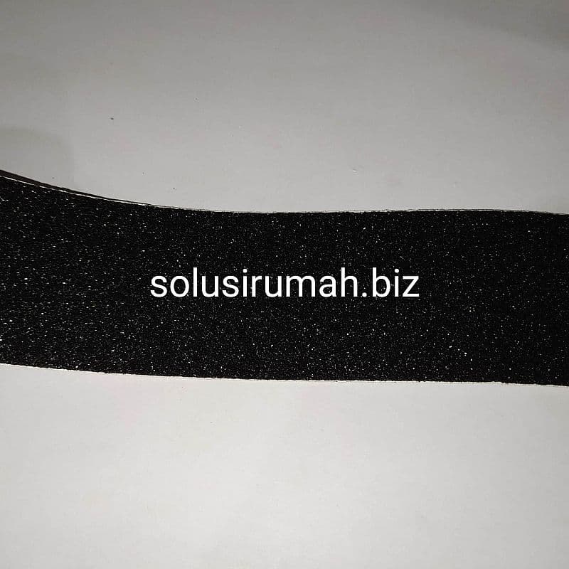 ISOLASI 50MM 1M STEPNOSING LIST TANGGA KASAR GARASI HITAM ANTI SELIP SOLATIF SOLATIP