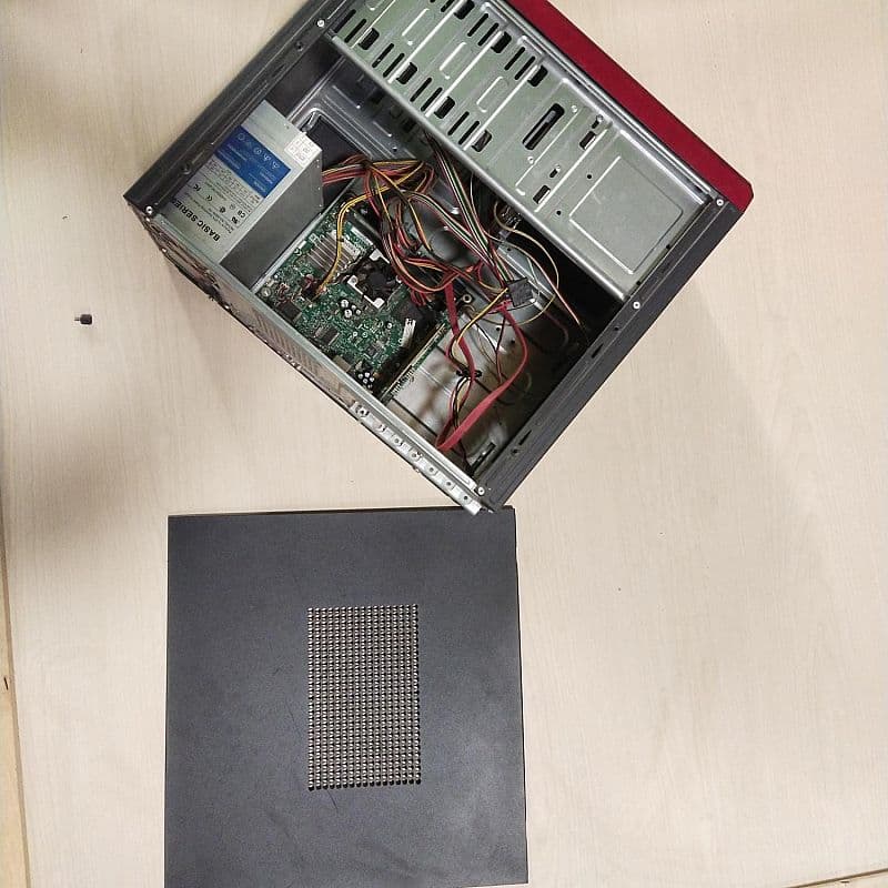 cpu bekas second + casing model lama pentium kotak casing