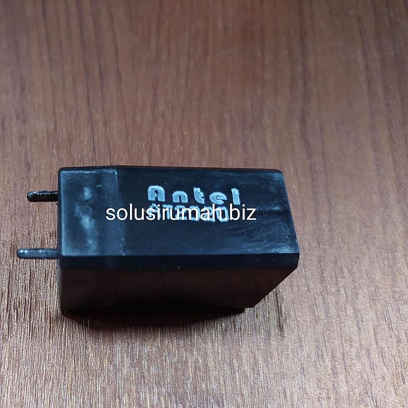 BATERAI 4V BARU KOTAK RAKET NYAMUK LAMPU AKI EMERGENCY AKI 4V 0.4A EME