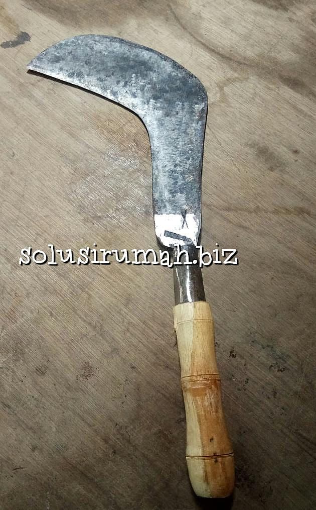 PISAU SABIT/ARET BESAR 700 STODORI U TEBU