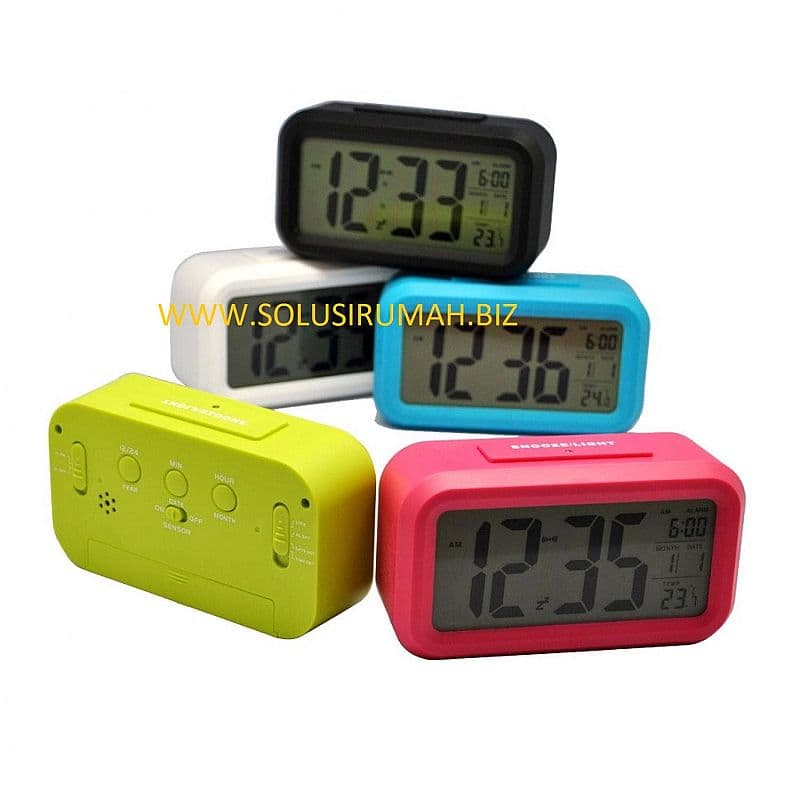 JAM DUDUK DIGITAL WARNA2 JAM KOTAK 137*77MM SEADANYA WATCH ALARM DIGI
