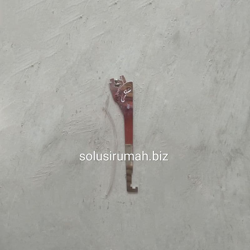 GANTUNGAN CROM 25CM TIANG KACA ADJUSTABLE U RAK SEPATU KAIT HOOK DAUN