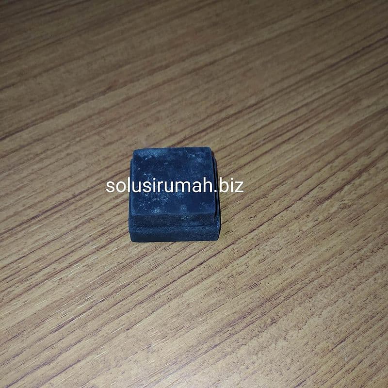 karet kotak 30 x 30 mm 3 x 3 cm alas meja kursi hollow pipa 3cm 30mm